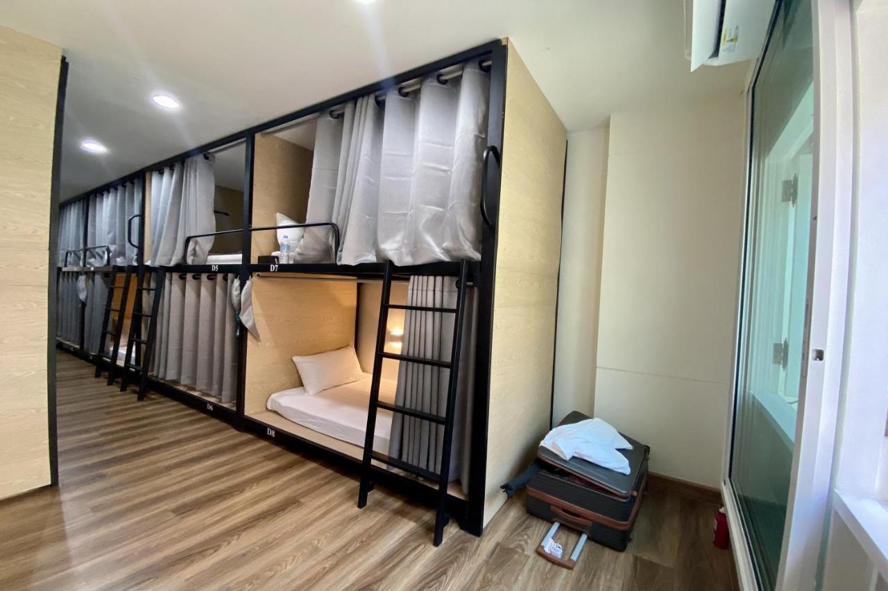 Forgotten Hostel Silom Bangkok Luaran gambar