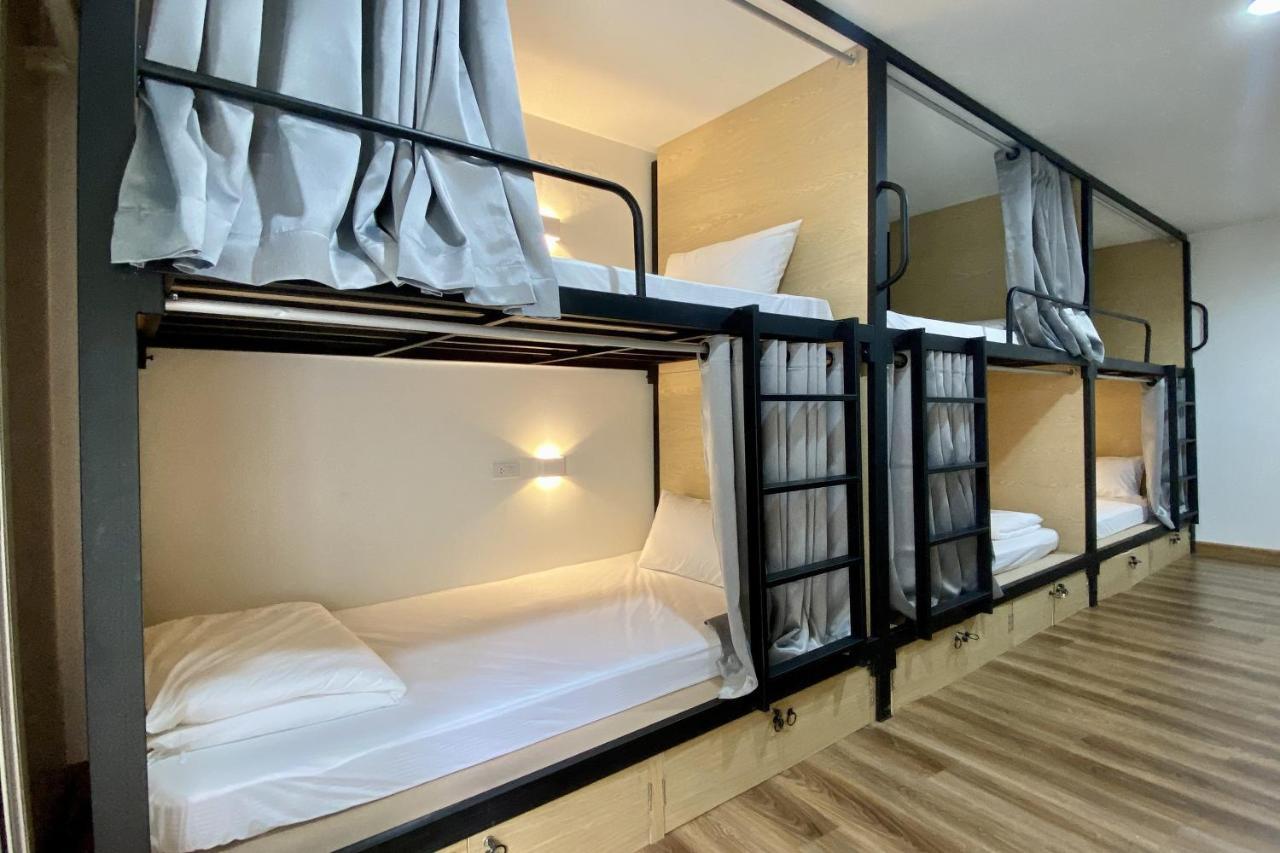Forgotten Hostel Silom Bangkok Luaran gambar