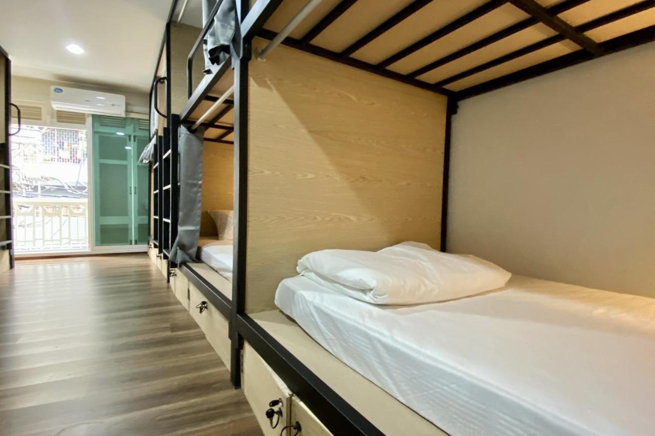 Forgotten Hostel Silom Bangkok Luaran gambar