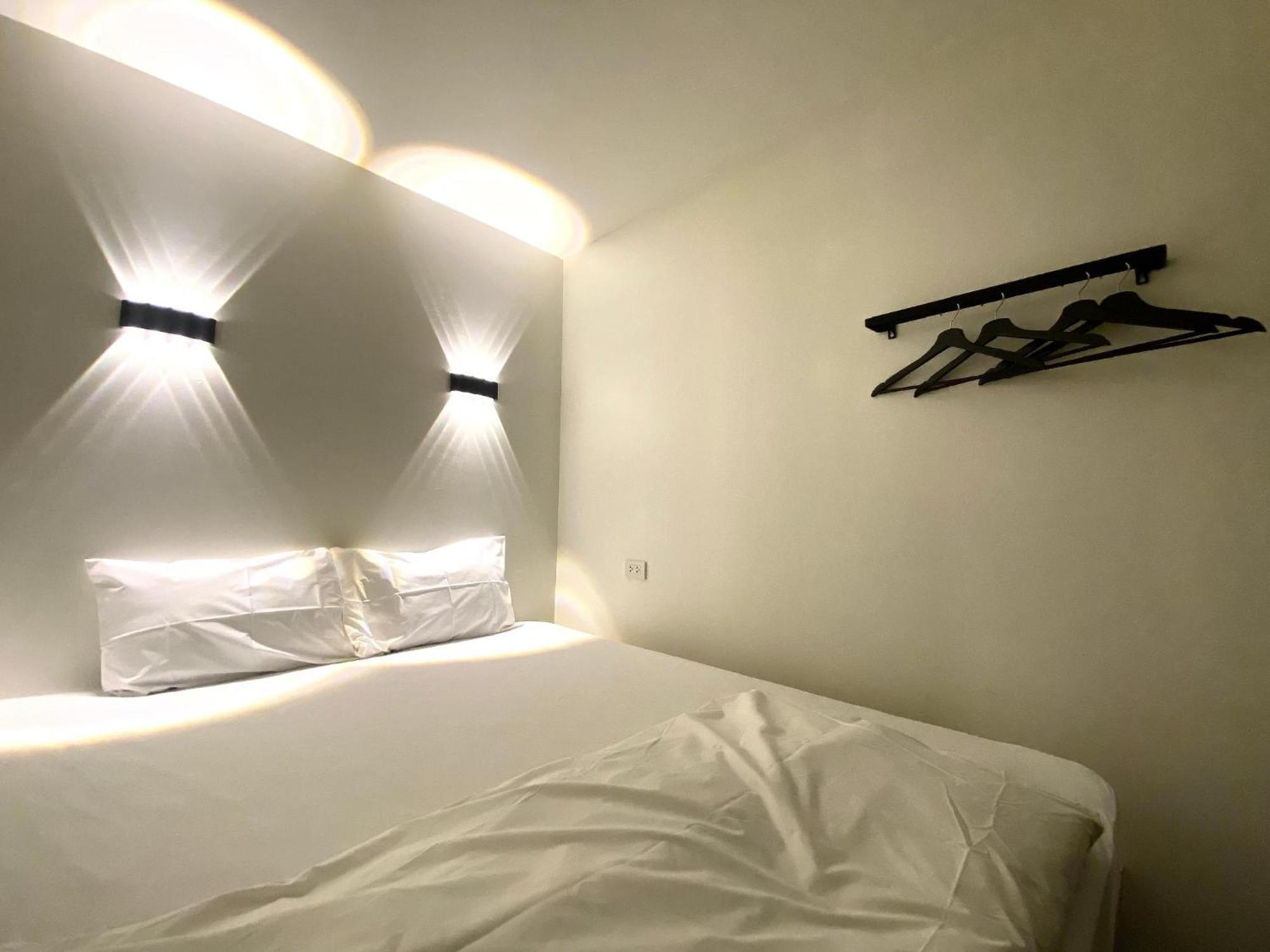 Forgotten Hostel Silom Bangkok Luaran gambar